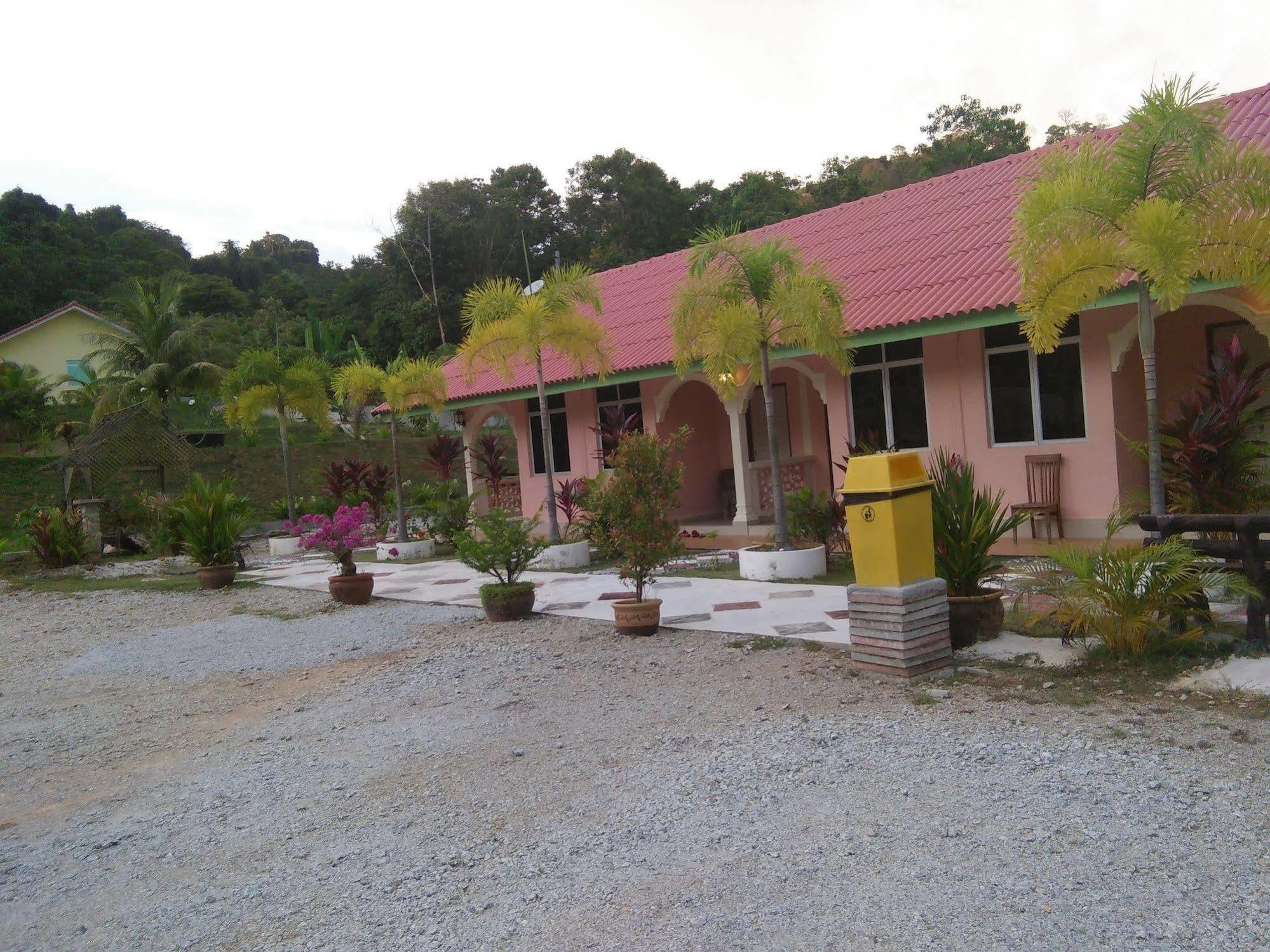 Kenangan Inn Langkawi Exterior photo